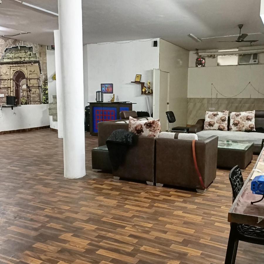 The Desire Hostel ニューデリー エクステリア 写真