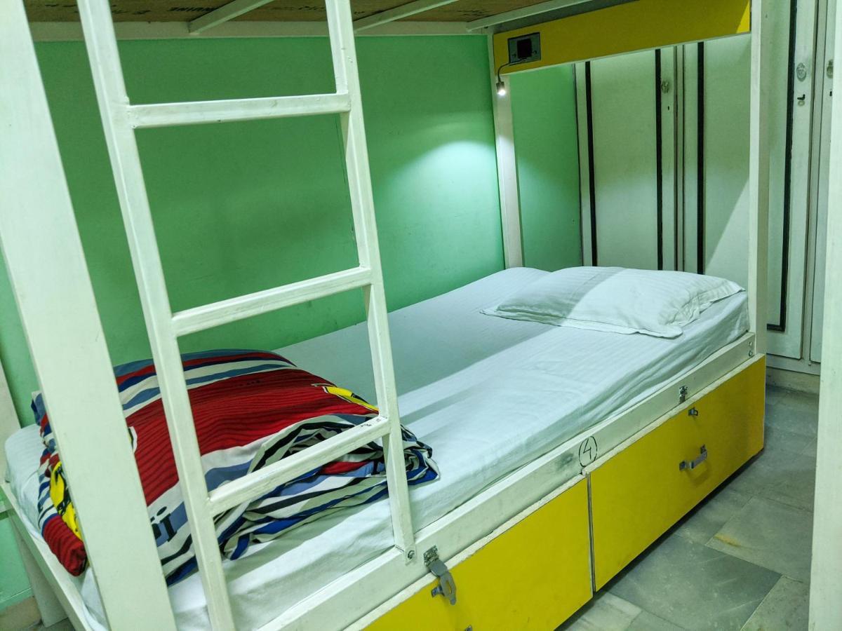The Desire Hostel ニューデリー エクステリア 写真